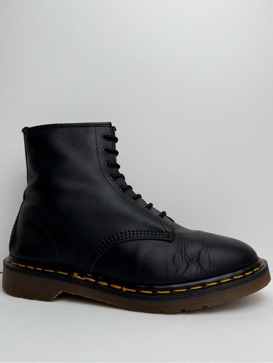 Dr. Martens 1460 Vintage Made In England Black Greasy Leather 8 Eye Boots UK 9 main image 8